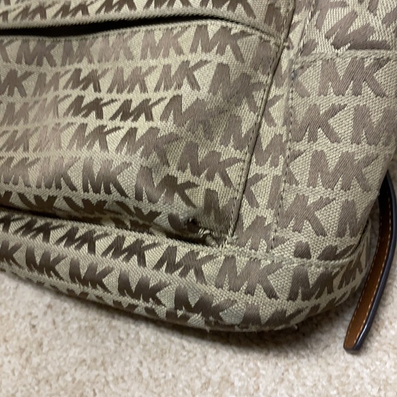 Michael Kors Backpack - Picture 4 of 9